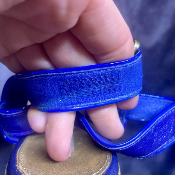 UGG 9 - Picture 6 of 8